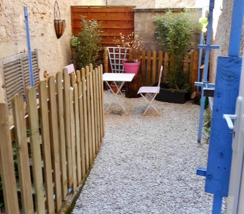 Studio Cosy Au Coeur De La Nature Gorze Exterior photo